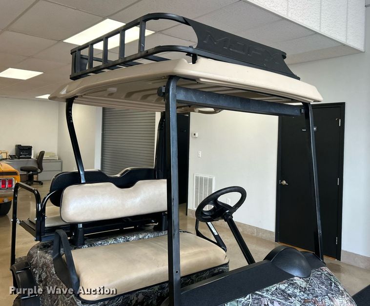 image for item NB9449 EZ-GO golf cart