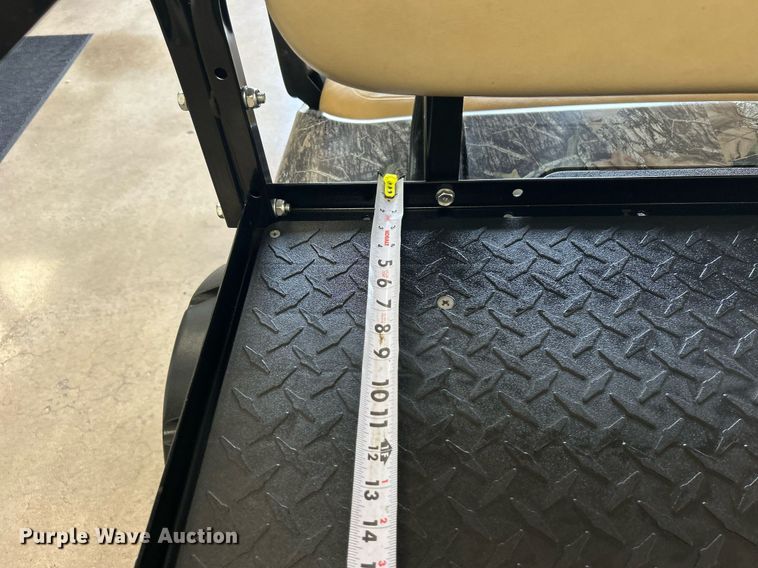 image for item NB9449 EZ-GO golf cart