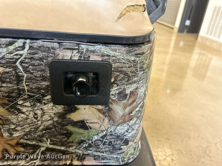 image for item NB9449 EZ-GO golf cart