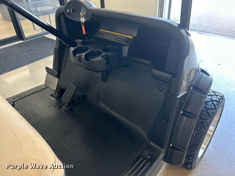 image for item NB9449 EZ-GO golf cart