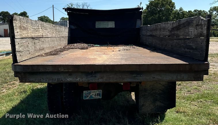 image for item NQ9738 1969 GMC dump flatbed truck