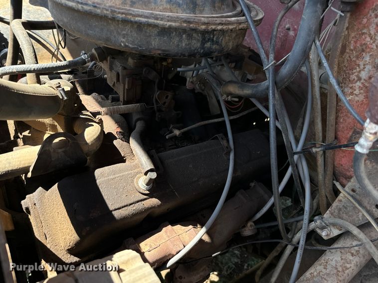 image for item NQ9738 1969 GMC dump flatbed truck