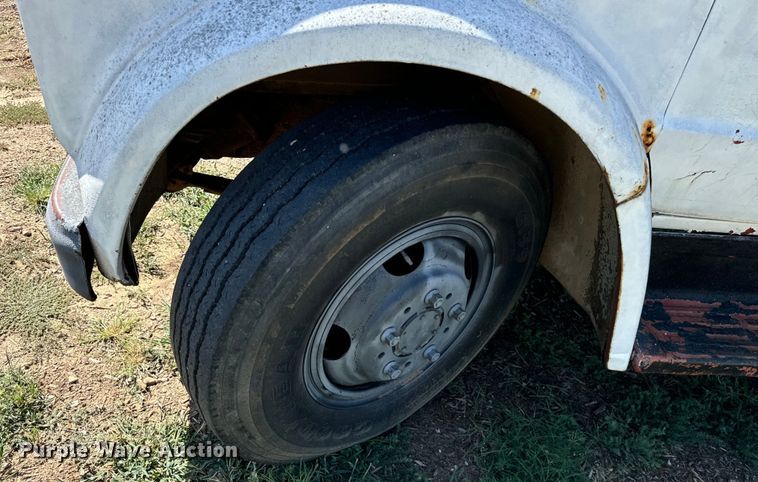 image for item NQ9738 1969 GMC dump flatbed truck