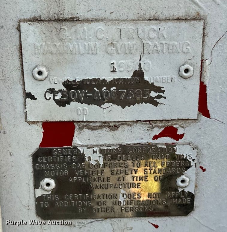 image for item NQ9738 1969 GMC dump flatbed truck