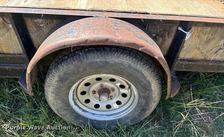 image for item NQ9739 2007 Maxey utility trailer