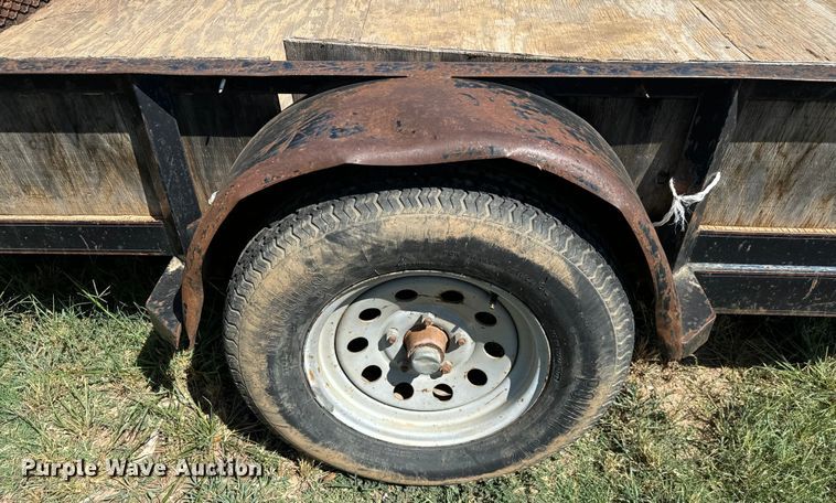 image for item NQ9739 2007 Maxey utility trailer