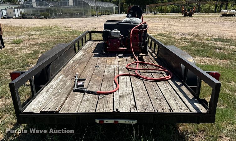 image for item NQ9740 2013 Road Boss utility trailer