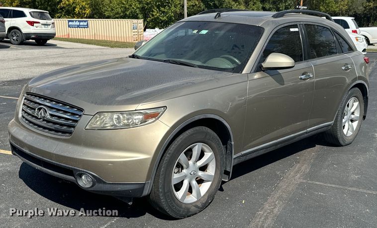 image for item NR9855 2003 Infiniti FX35 SUV