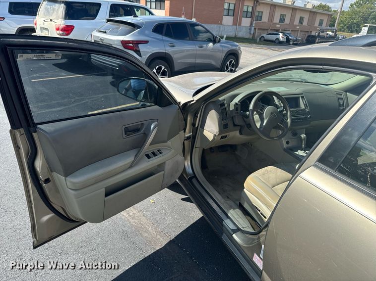 image for item NR9855 2003 Infiniti FX35 SUV