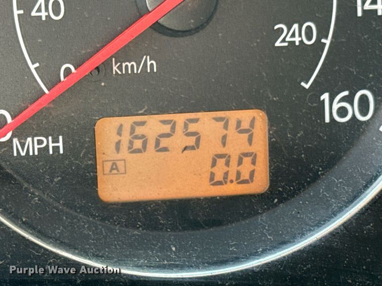 image for item NR9855 2003 Infiniti FX35 SUV