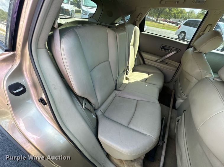 image for item NR9855 2003 Infiniti FX35 SUV