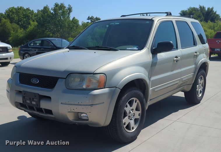 image for item NW9638 2004 Ford Escape SUV