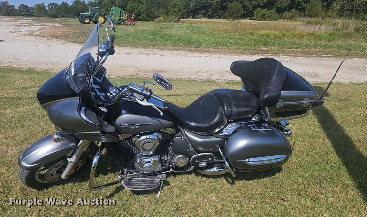image for item NX9199 2010 Kawasaki  Vulcan Voyager 1700 motorcycle