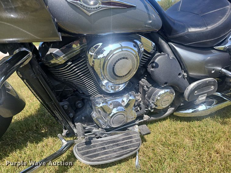 image for item NX9199 2010 Kawasaki  Vulcan Voyager 1700 motorcycle