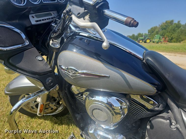 image for item NX9199 2010 Kawasaki  Vulcan Voyager 1700 motorcycle