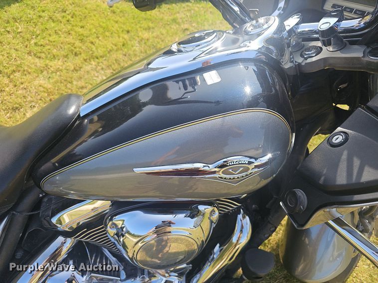 image for item NX9199 2010 Kawasaki  Vulcan Voyager 1700 motorcycle