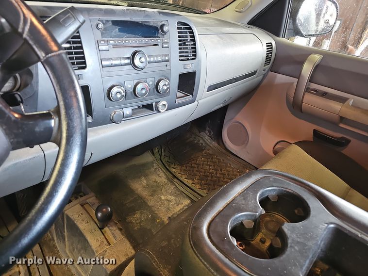 image for item NX9315 2009 Chevrolet  Silverado 1500 Ext. Cab pickup truck