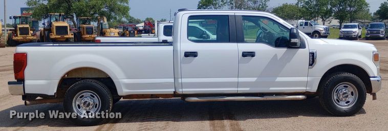 image for item NY9495 2020 Ford F250 Super Duty XL Crew Cab pickup truck