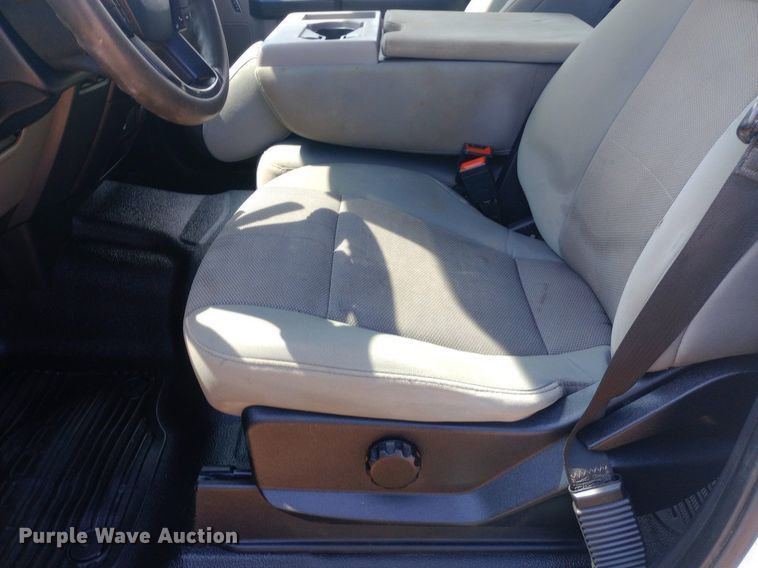 image for item NY9495 2020 Ford F250 Super Duty XL Crew Cab pickup truck