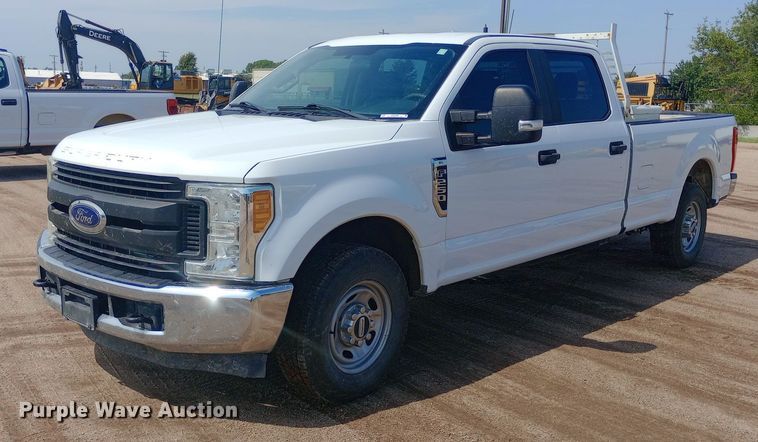 image for item NY9496 2017 Ford F250 Super Duty XL Crew Cab pickup truck