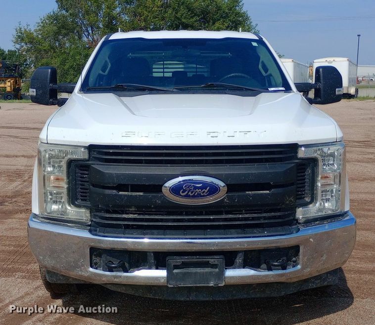 image for item NY9496 2017 Ford F250 Super Duty XL Crew Cab pickup truck