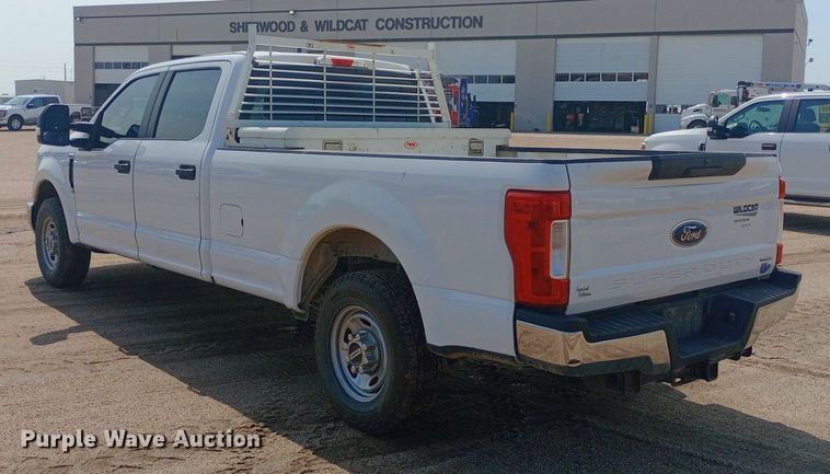 image for item NY9496 2017 Ford F250 Super Duty XL Crew Cab pickup truck