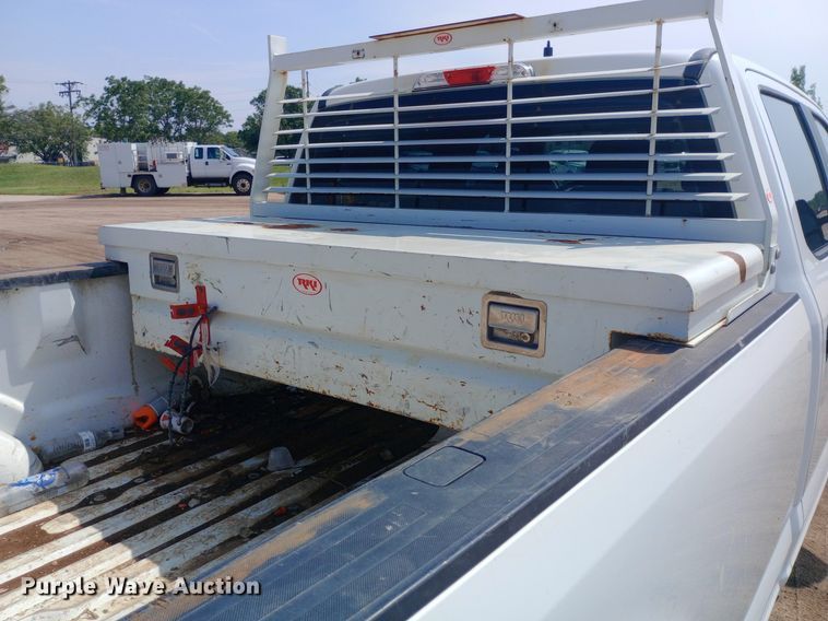 image for item NY9496 2017 Ford F250 Super Duty XL Crew Cab pickup truck