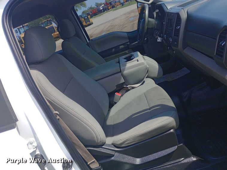 image for item NY9496 2017 Ford F250 Super Duty XL Crew Cab pickup truck