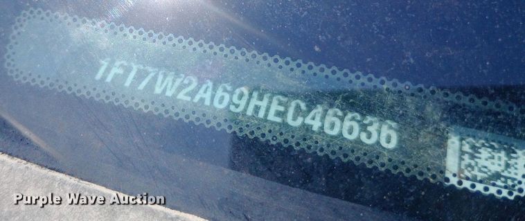 image for item NY9496 2017 Ford F250 Super Duty XL Crew Cab pickup truck