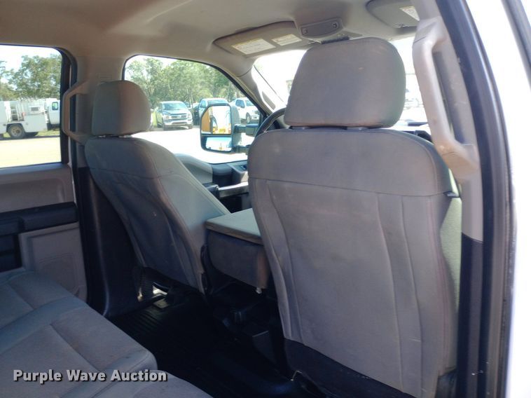 image for item NY9518 2019 Ford F250 Super Duty XL SuperCrew pickup truck