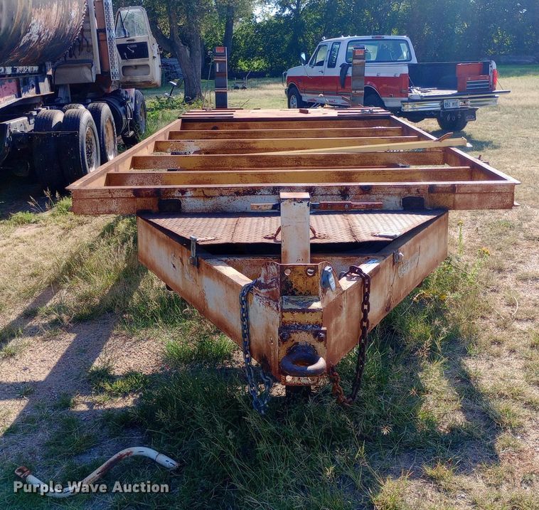 image for item NY9524 1977 Shop built equipment trailer