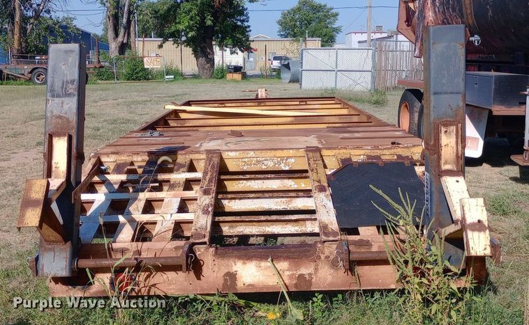 image for item NY9524 1977 Shop built equipment trailer