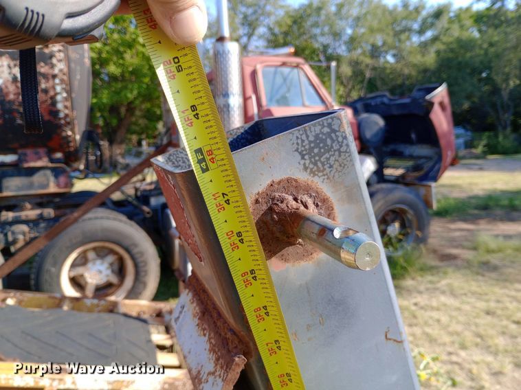 image for item NY9524 1977 Shop built equipment trailer