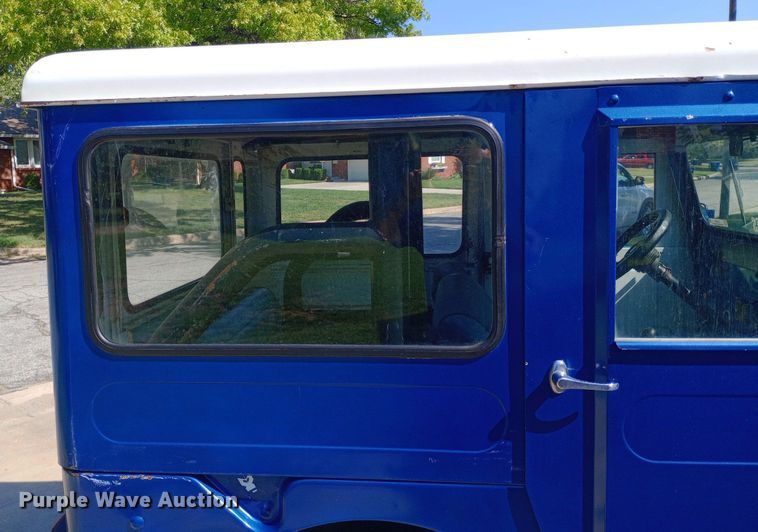 image for item NY9525 1967 Jeep CJ5 Bonanza II SUV