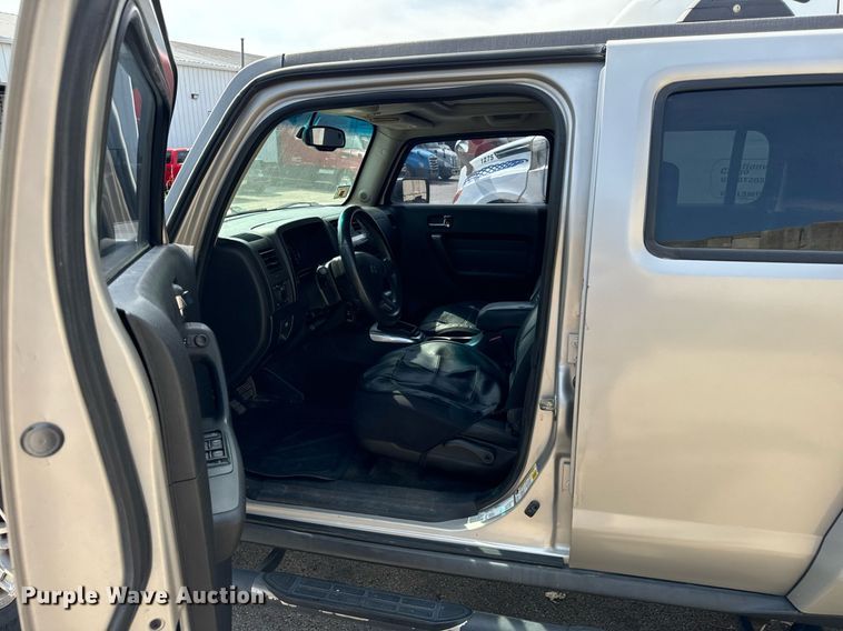 image for item OG9667 2006 Hummer  H3 SUV