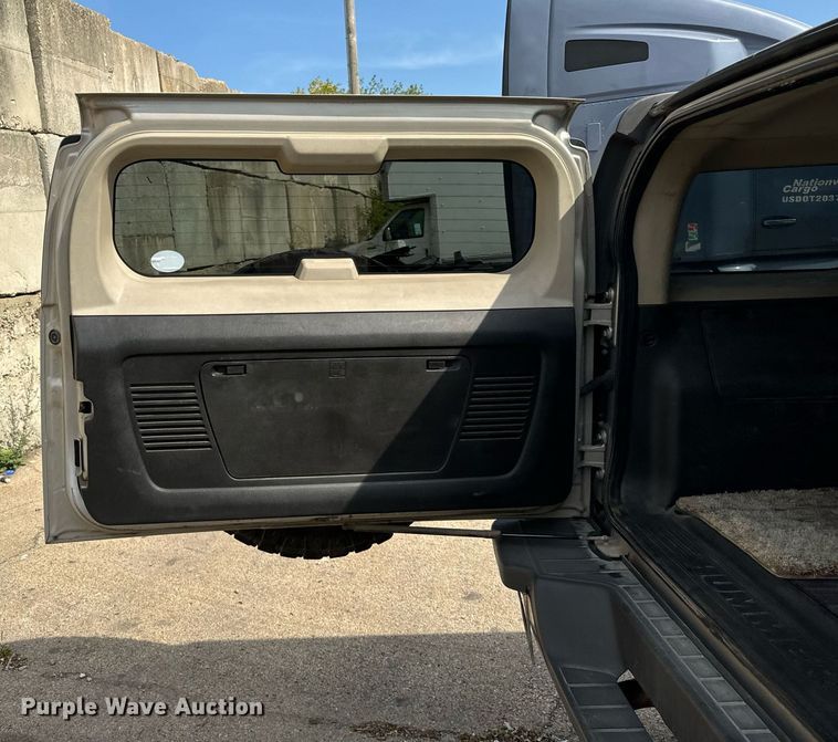 image for item OG9667 2006 Hummer  H3 SUV