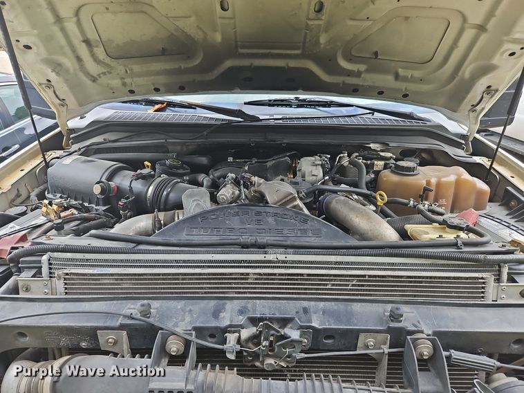 image for item OJ9796 2010 Ford F550 Super Duty XL  flatbed truck