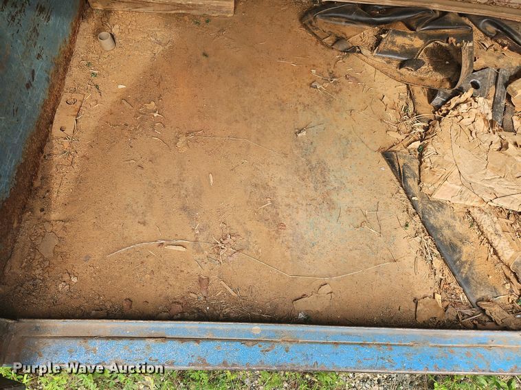 image for item OJ9797 2013 Ford F550 XL flatbed truck