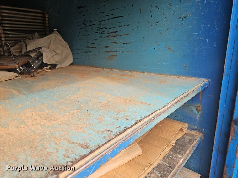 image for item OJ9797 2013 Ford F550 XL flatbed truck