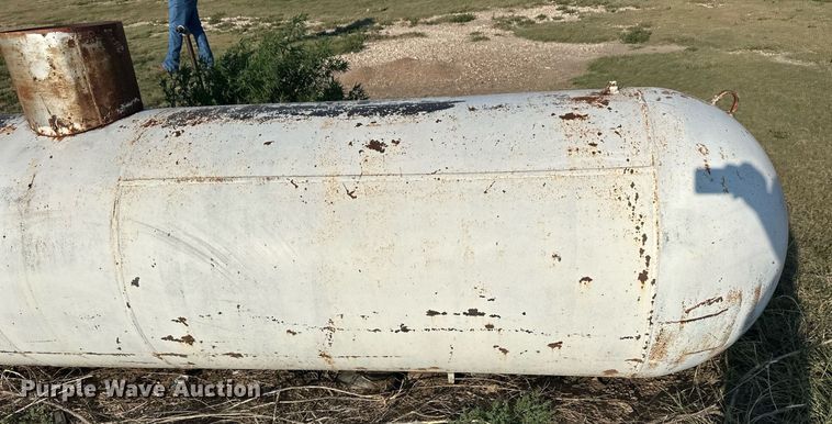 image for item OM9688 1947 Beaird propane tank