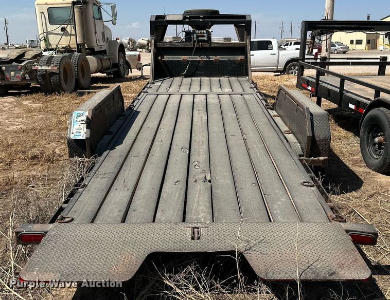 image for item OM9730 2010 PJ tilt deck equipment trailer