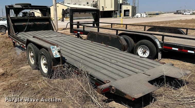 image for item OM9730 2010 PJ tilt deck equipment trailer