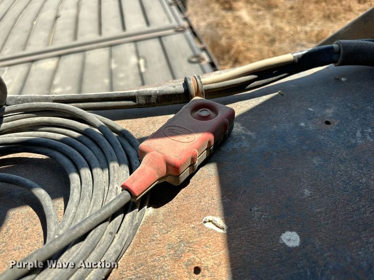 image for item OM9730 2010 PJ tilt deck equipment trailer