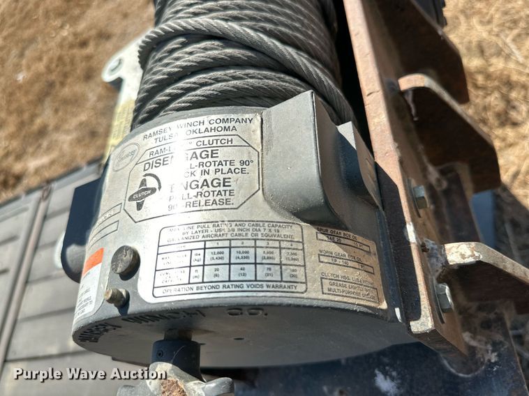 image for item OM9730 2010 PJ tilt deck equipment trailer