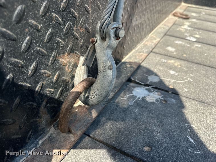 image for item OM9730 2010 PJ tilt deck equipment trailer