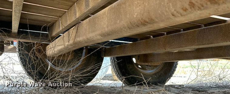 image for item OM9730 2010 PJ tilt deck equipment trailer