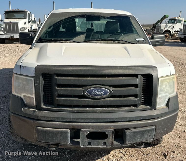 image for item OM9732 2013 Ford F150 XL SuperCab pickup truck