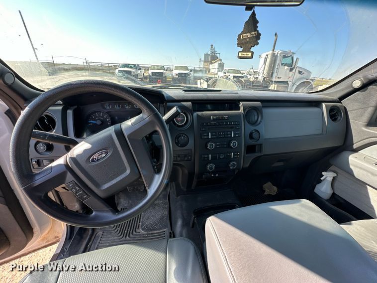 image for item OM9732 2013 Ford F150 XL SuperCab pickup truck