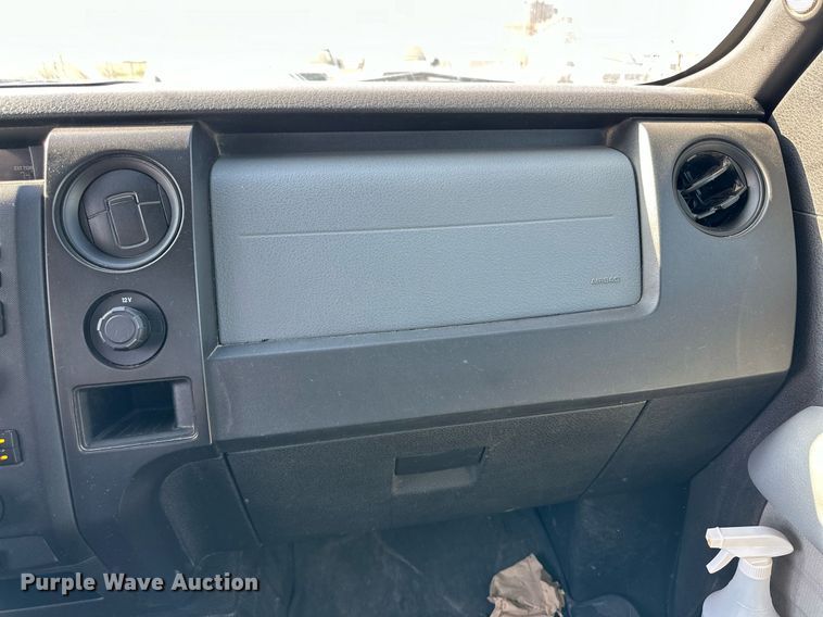 image for item OM9732 2013 Ford F150 XL SuperCab pickup truck