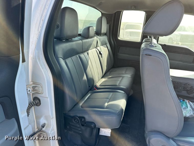 image for item OM9732 2013 Ford F150 XL SuperCab pickup truck